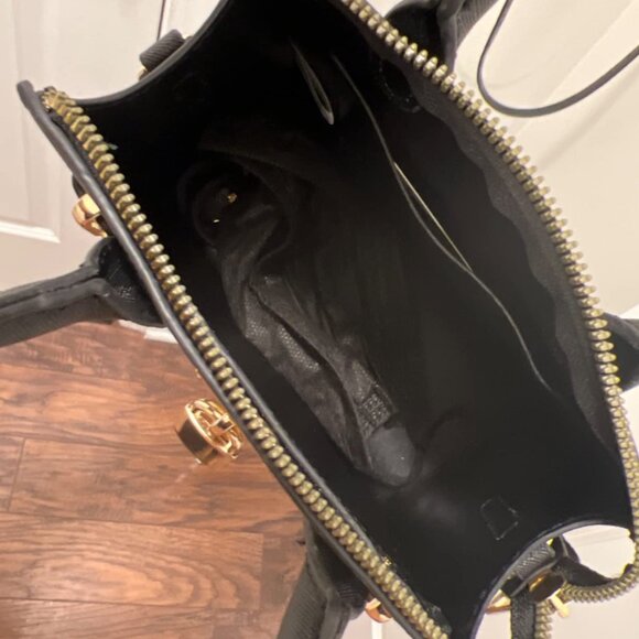 Neiman Marcus Black Lock Elegant Evening Bag - Picture 5 of 5